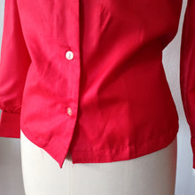 Charger l'image dans la galerie, 1950s - FRENCH DEADSTOCK - Seahorses Buttons Silk Blouse - Sz 40