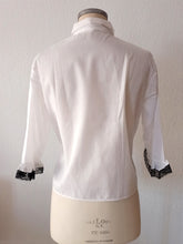 Charger l'image dans la galerie, 1950s - FRENCH DEADSTOCK - Black & White Cotton Blouse - Sz 46