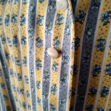 Charger l'image dans la galerie, 1950s - Adorable Pregnancy Rayon Blouse - Sz 42