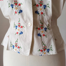 Cargar imagen en el visor de la galería, 1940s 1950s - Outstanding Beauty Embroidered Cotton Blouse - W31 (80cm)