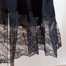 Charger l'image dans la galerie, 1950s - France- Deadstock - Gorgeous Black Negligee - Sz 42