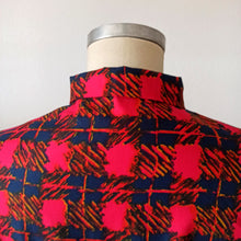 Load image into Gallery viewer, 1960s - Gorgeous Ascot Collar Silk Dress - W31 (80cm)