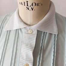 Charger l'image dans la galerie, 1950s - Sweet Baby Blue Nylon Blouse - Sz 44