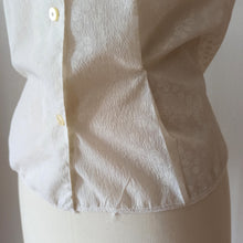Cargar imagen en el visor de la galería, 1950s - Adorable White Textured Nylon Blouse - Sz 44