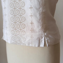 Charger l'image dans la galerie, 1950s 1960s - Delicious German White Cotton Satin Blouse - Sz 44
