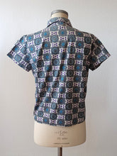 Charger l'image dans la galerie, 1950s - MARYFORD - Gorgeous Printed Cotton Blouse - Sz 44