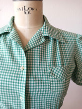 Load image into Gallery viewer, 1940s - Adorable Green Checked Cotton Blouse - Sz 40