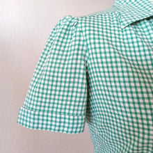 Load image into Gallery viewer, 1940s - Adorable Green Checked Cotton Blouse - Sz 40