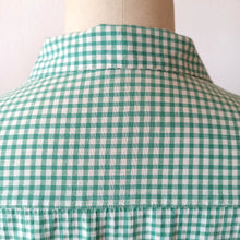 Load image into Gallery viewer, 1940s - Adorable Green Checked Cotton Blouse - Sz 40