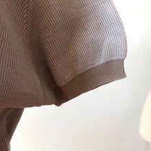 Laden Sie das Bild in den Galerie-Viewer, 1960s - SUBLYM, Spain - Deadstock Beige Knit Top - Sz 4