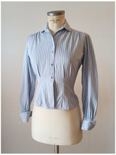 Charger l'image dans la galerie, 1950s - Gorgeous Blue Stripes Blouse - Sz 40