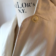 Charger l'image dans la galerie, 1950s - Lovely Striped Cotton Blouse - W29 (74cm)