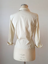 Charger l'image dans la galerie, 1950s - Lovely Striped Cotton Blouse - W29 (74cm)