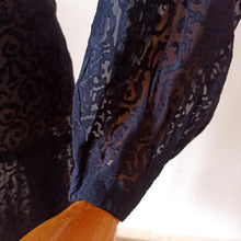 Cargar imagen en el visor de la galería, 1930s - Exquisite Art Deco Ink Blue Sheer Dress - W39 (100cm)