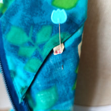 Charger l'image dans la galerie, 1950s 1960s - Stunning Abstract Floral Cotton Dress - W29 (74cm)