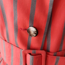 Charger l'image dans la galerie, 1950s 1960s - Fabulous Salmon Pink Striped Cotton Dress - W30 (76cm)
