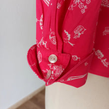 Charger l'image dans la galerie, 1940s 1950s - Adorable Pink Novelty Print Cotton Blouse - Sz 42