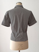 Charger l'image dans la galerie, 1950s - Gorgeous Black White Vichy Cotton Blouse - Sz 44