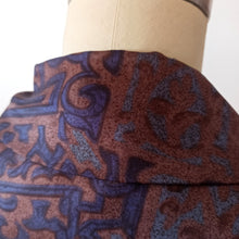 Charger l'image dans la galerie, 1950s 1960s - TRICEL, France - Exquisite Satin Jacket - W29 (74cm)