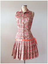 Carica l'immagine nel visualizzatore di Gallery, 1960s - Gorgeous Satin Silk Dress - W30 (76cm)