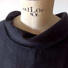 Charger l'image dans la galerie, 1960s - DMK, Berlin - Superb Iron Grey Dress - W28.5 (72cm)