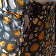 Charger l'image dans la galerie, 1960s - 2pc Abstract Satin Set - W29 (74cm)