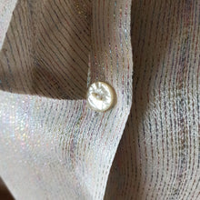 Charger l'image dans la galerie, 1960s - Divine Rayon Silk Lurex Blouse - Sz 36