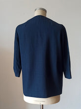 Laden Sie das Bild in den Galerie-Viewer, 1960s - KAMMGARN, Germany - Exquisite Top - Sz 42
