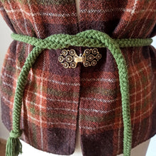 Carica l'immagine nel visualizzatore di Gallery, 1960s 1970s - 2pc Plaid Wool Vest Skirt Set - W29 (74cm)