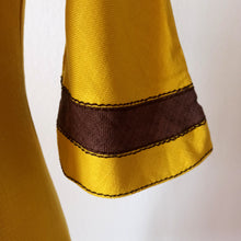 Charger l'image dans la galerie, 1960s - Stunning Yellow Front Zipper Rayon Dress - W31 (80cm)