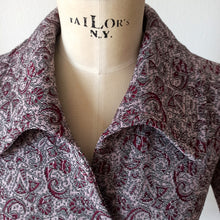 Carica l'immagine nel visualizzatore di Gallery, 1960s 1970s - Elegant Antique Pink Textured Dress - W31 (80cm)