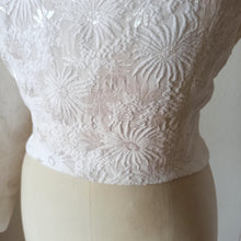 Carica l'immagine nel visualizzatore di Gallery, 1960s - Gorgeous White Bridal Cotton Top - W30 (76cm)