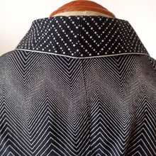 Carica l'immagine nel visualizzatore di Gallery, 1970s - HEROS - Black Optical Illusion Dress - Size 40