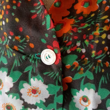 Load image into Gallery viewer, 1970s - Lovely Colorful Floral Dress - W27.5 (70cm)