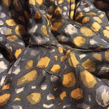 Charger l'image dans la galerie, 1960s - 2pc Abstract Satin Set - W29 (74cm)