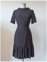 Charger l'image dans la galerie, 1960s - DMK, Berlin - Superb Iron Grey Dress - W28.5 (72cm)