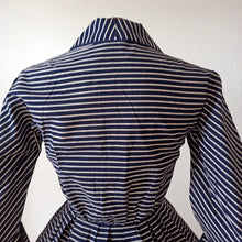 Load image into Gallery viewer, 1950s 1960s - DAHLMODELLER, Netherlands - Exquisite Striped Dress - W25 (64cm)