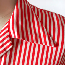 Cargar imagen en el visor de la galería, 1940s 1950s - Gorgeous Candy Stripes Rayon Blouse - Sz. 44