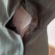 Carica l'immagine nel visualizzatore di Gallery, 1940s - Stunning Greyish Green Taffeta Dress - W28.5 (72cm)