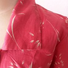 Cargar imagen en el visor de la galería, 1940s - Gorgeous Pink Linen Belted Dress - W34 (86cm)
