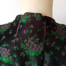 Cargar imagen en el visor de la galería, 1940s - SALENS, Stockholm - Stunning Green Floral Dress - W29 (74cm)