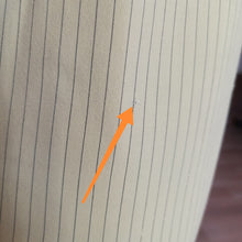 Charger l'image dans la galerie, 1950s - Gorgeous Lemon Butter Striped Rayon Dress - W27 (68cm)