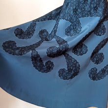 Charger l'image dans la galerie, 1950s - Spectacular Steel Blue Lace Satin Dress - W35 (88cm)
