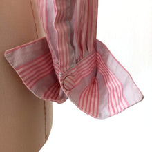 Charger l'image dans la galerie, 1940s 1950s - FRANCE - Superb Pink Grey Stripes Cotton Blouse - W35 (90cm)