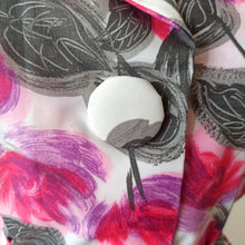 Charger l'image dans la galerie, 1950s 1960s - FRANCE - Stunning Roseprint Dress - W28 (71cm)