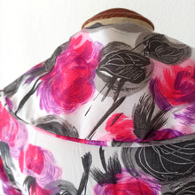 Charger l'image dans la galerie, 1950s 1960s - FRANCE - Stunning Roseprint Dress - W28 (71cm)