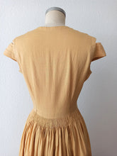 Load image into Gallery viewer, 1940s - Charming Handmade Cotton Dress - W33 (84cm)