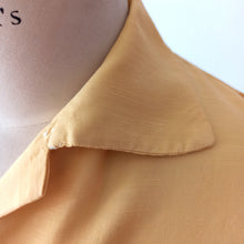 Charger l'image dans la galerie, 1950s - Gorgeous Corn Rayon Blouse - W29 (74cm)