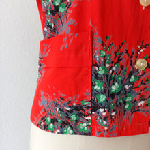 Charger l'image dans la galerie, 1950s - Gorgeous Red Floral Pockets Blouse - Sz M/L