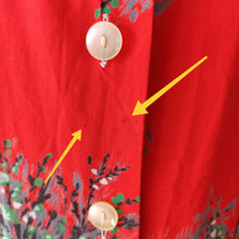 Charger l'image dans la galerie, 1950s - Gorgeous Red Floral Pockets Blouse - Sz M/L